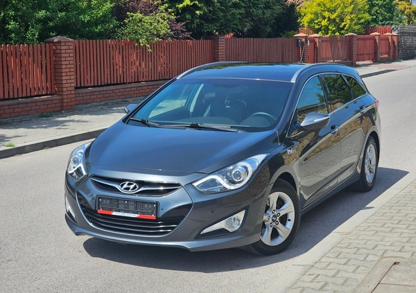 Hyundai i40 cena 34400 przebieg: 209000, rok produkcji 2012 z Barlinek małe 781